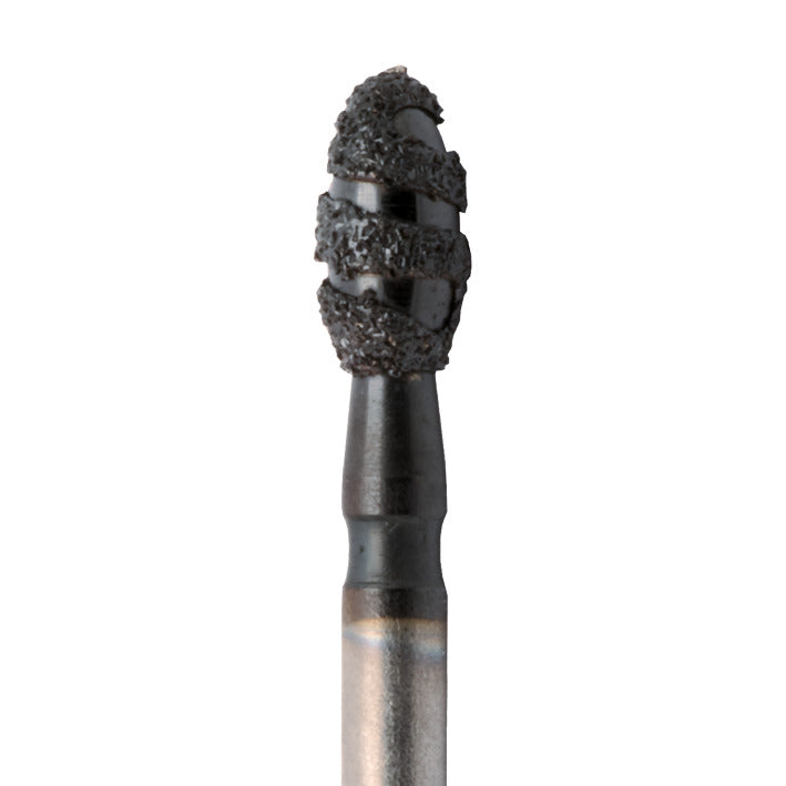 B833